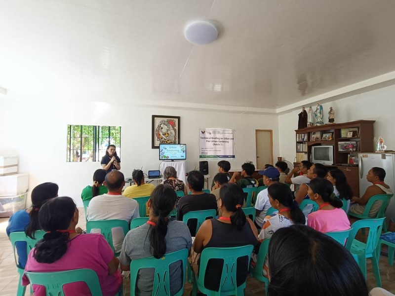 ATI Ilocos Introduces Modern Vegetable Gardening in San Carlos City, Pangasinan through Technical Briefing in UA