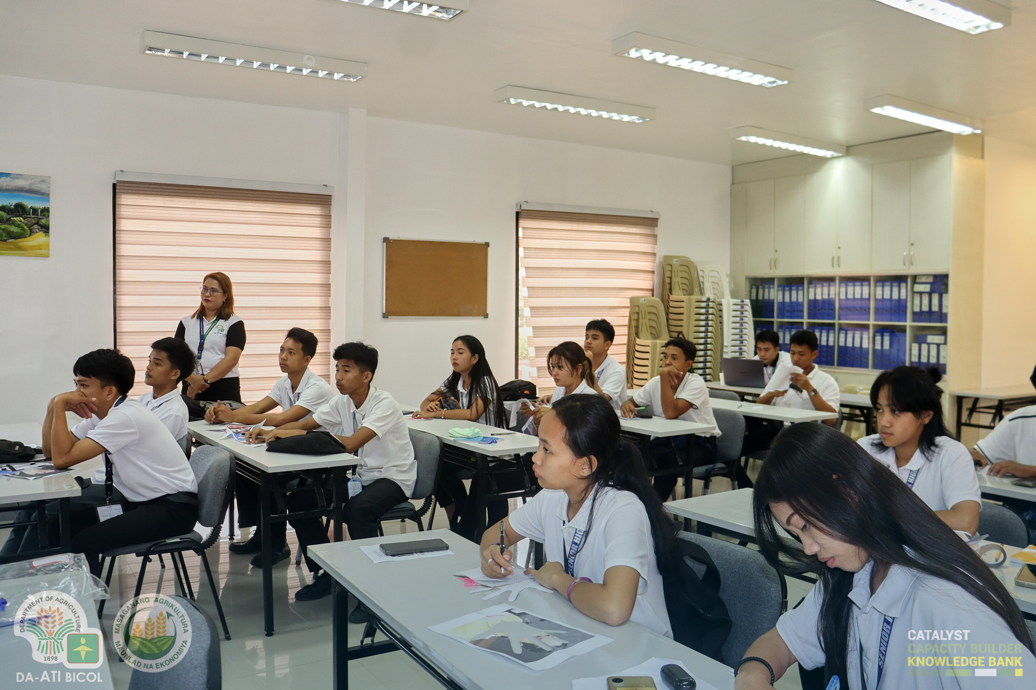 RNHS lecture pax4.jpg RNHS lecture pax4.jpg